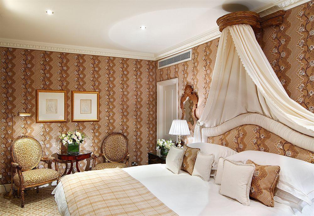 Egerton House Hotel